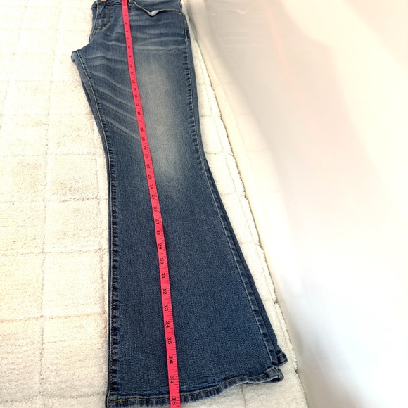 Levis Womens 16M Mid Rise Y2K Classic Jeans Boot Cut Capsule Timeless - Picture 9 of 15